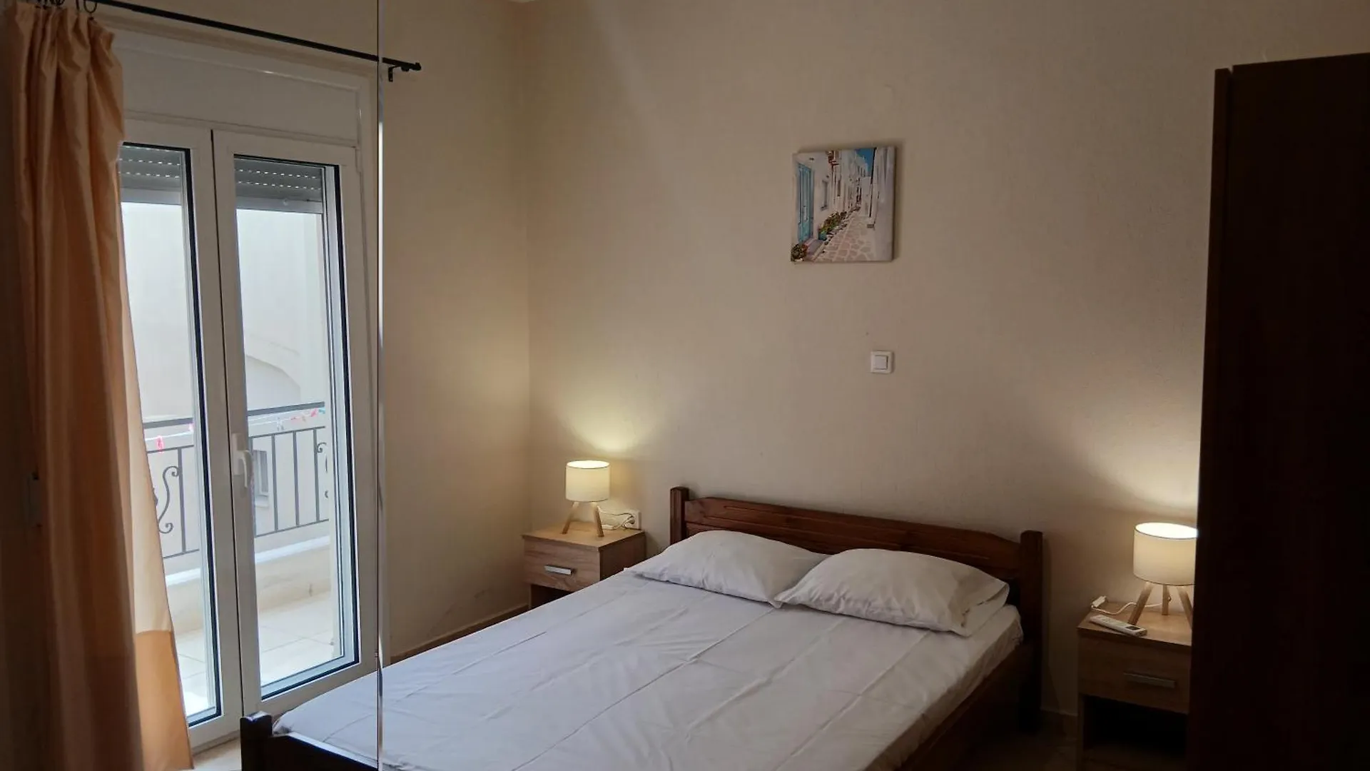 度假居 Autonomous Maisonette 尼基季