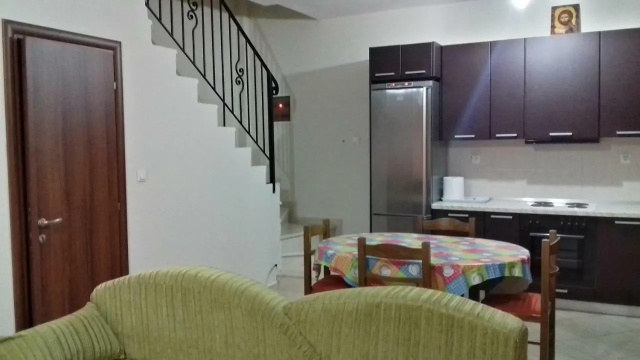 度假居 Autonomous Maisonette 尼基季